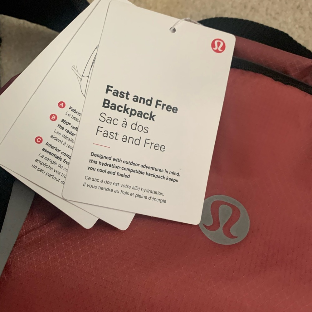 NWT Lululemon Fast and Free Backpack - Picture 4 of 4